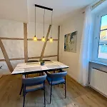 Charmantes, Stylisches Im Fachwerkhaus Am Schlossplatz Appartement *