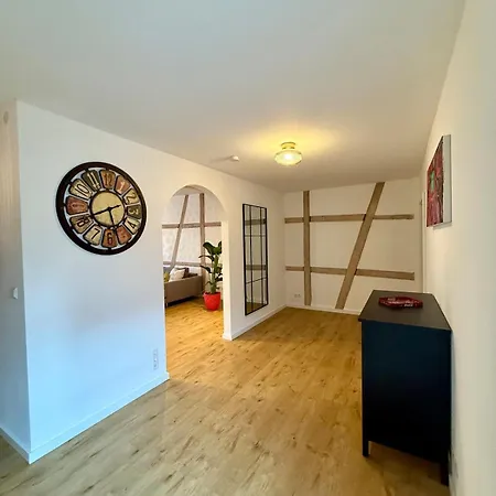 Charmantes, Stylisches Im Fachwerkhaus Am Schlossplatz Appartement Schwetzingen